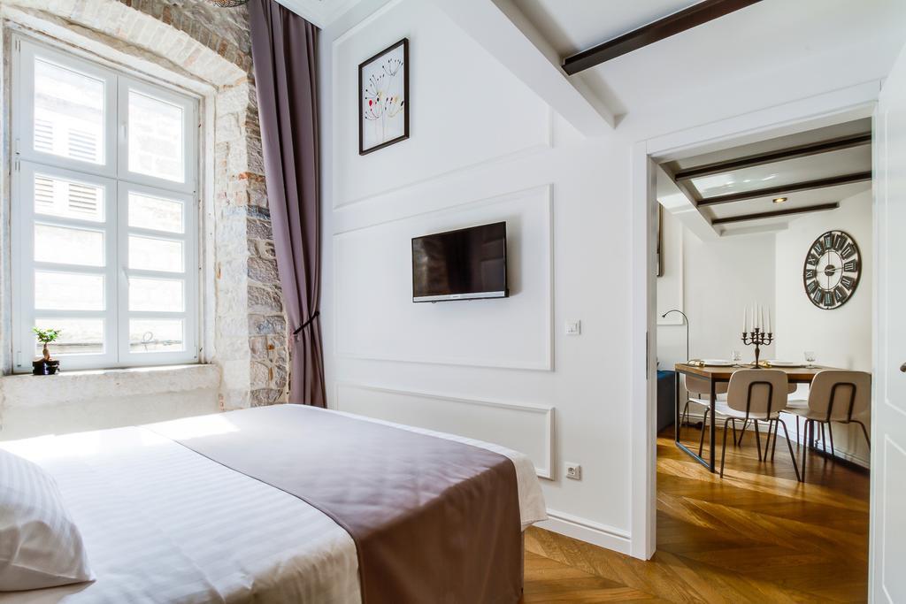 Dezign Superior Apartments & Rooms Zadar Bagian luar foto