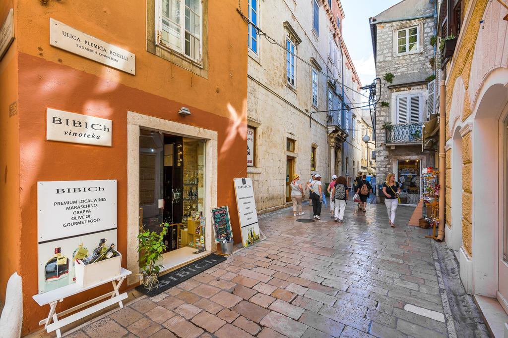 Dezign Superior Apartments & Rooms Zadar Bagian luar foto