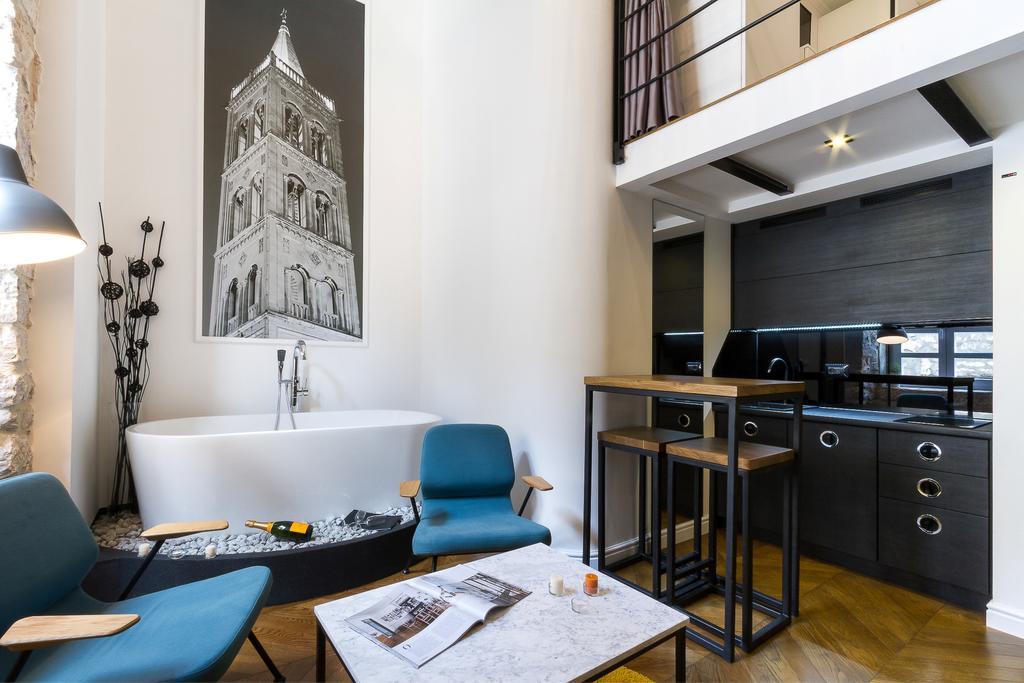 Dezign Superior Apartments & Rooms Zadar Bagian luar foto